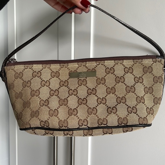 Gucci Canvas Boat Pochette - Picture 1 of 10